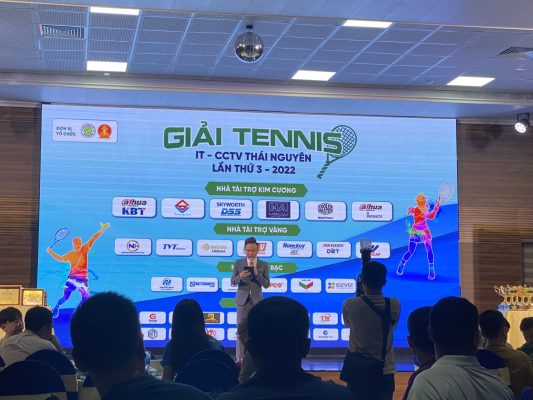 Ngô Gia - Lifesmart tài trợ giải tenis Thái Nguyên
